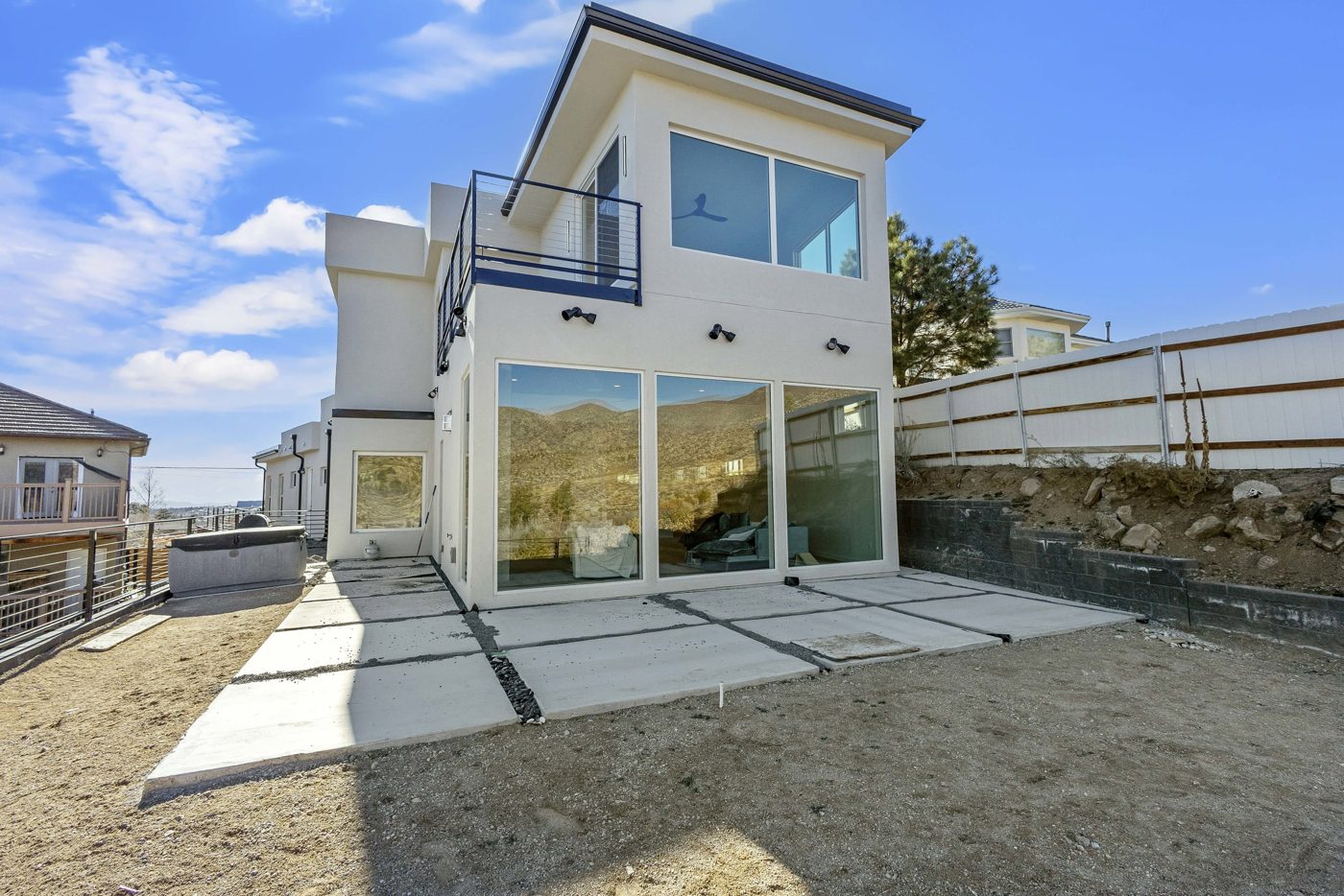 Los Alamos — rear elevation