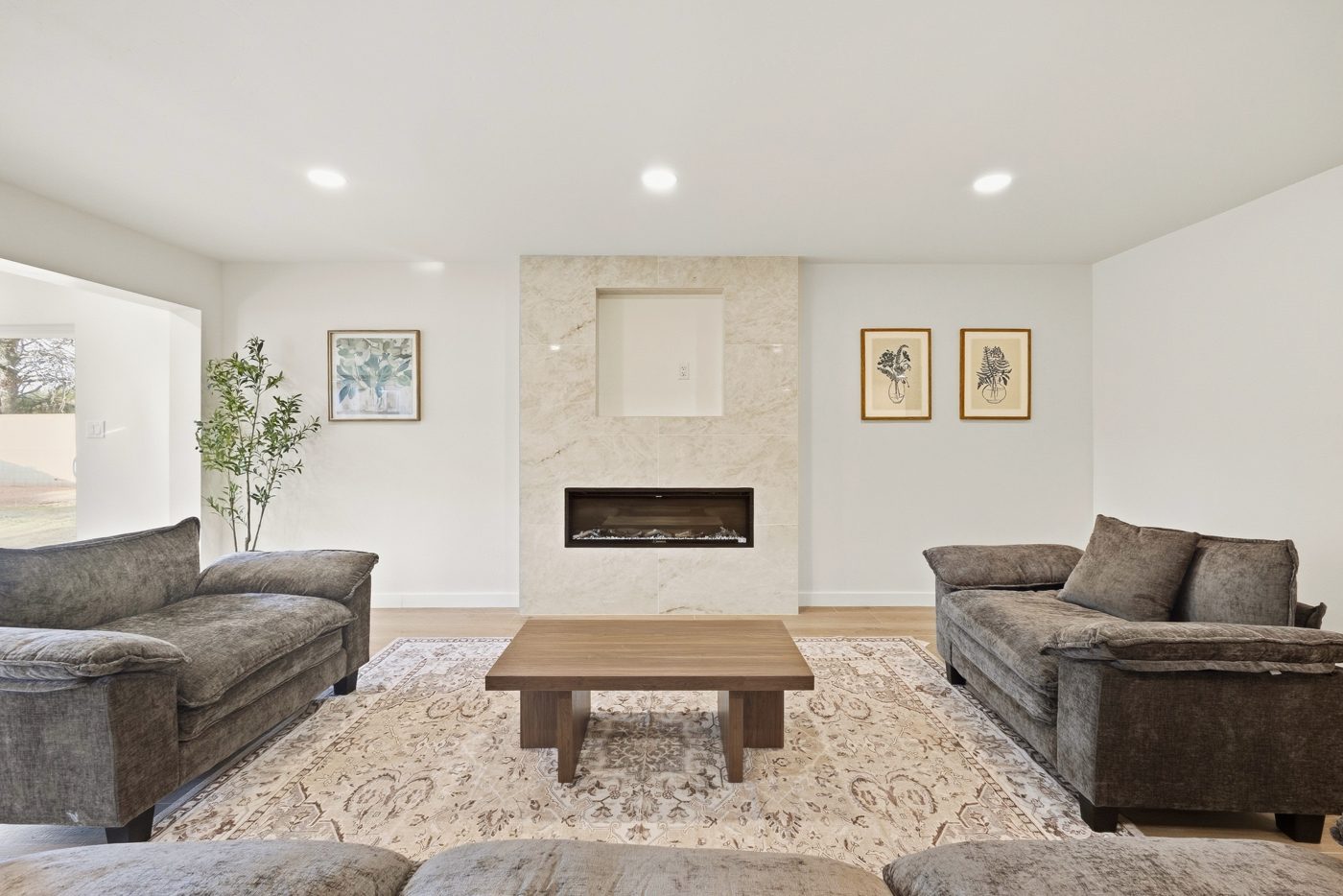 Albuquerque — living room