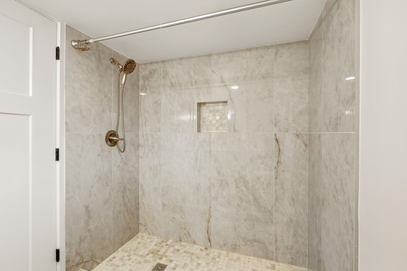 Albuquerque — tiled shower
