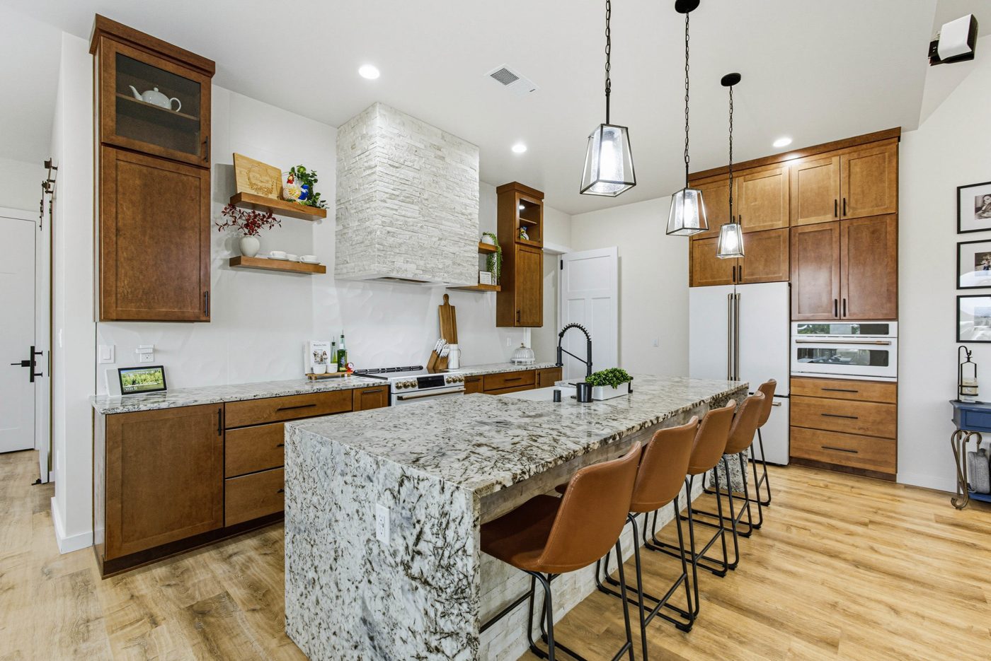Sandia Park — kitchen