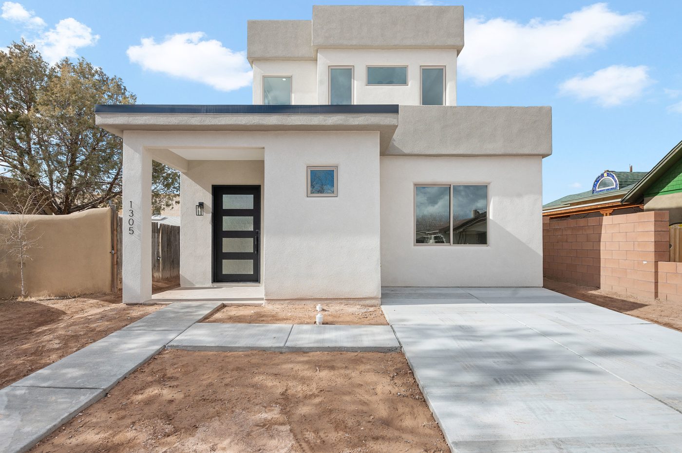 Albuquerque — front elevation